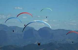 Çameli Yamaç Paraşütü takımı, Brezilya’da...