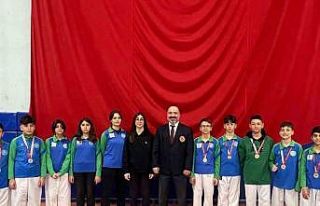 Çayırova Belediyesi karate takımı 7 madalya kazandı
