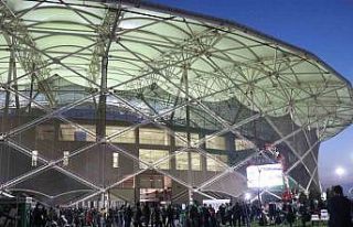 Cezaya rağmen takımlarını yalnız bırakmadılar