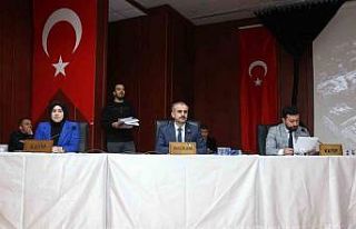 Çiftçi, deprem bölgesinde yapılan çalışmaları...