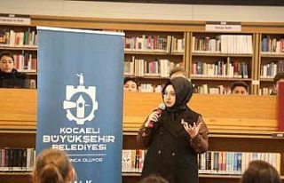 Çocuklar sevdikleri yazarlarla buluştu