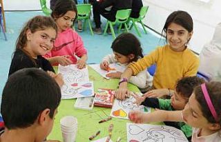 Çocuklarda deprem travması sosyal etkinliklerle...