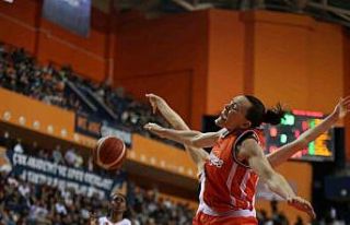 Çukurova Basketbol, çeyrek final serisinin ilk maçını...