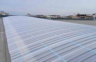 Davutlar Kapalı Pazar Yerinin çatısı yenilendi