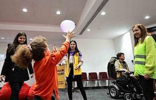 Denizli 15 bin afetzedeye kucak açtı