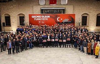 Deprem bölgesinde görevli personele Başkan Kavuş’tan...