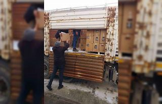 Deprem bölgesine bir tır yardım kolisi gönderildi