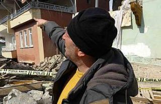 Depremde ağır hasan alan binanın birinci katı...