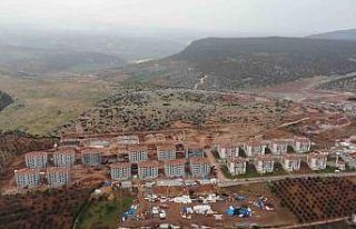 Depremin merkezi ovaya inince yıkıldı: Pazarcık,...