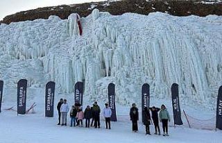 Depremzede çocuklar için Palandöken turu düzenlendi