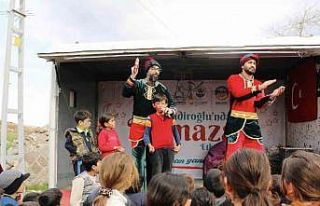 Depremzede çocuklara özel Ramazan eğlencesi