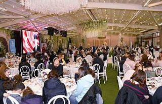 Depremzede misafirler bir araya geldi