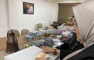 Depremzedeler için sıcak sofralar