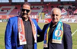 Depremzedeler yararına düzenlenen maçta 314 bin...