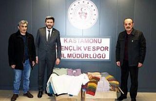 Depremzedelere el emeği göz nuru destek