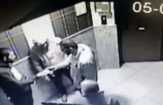 Depremzedenin 7 bin lirasını gasp ettiler