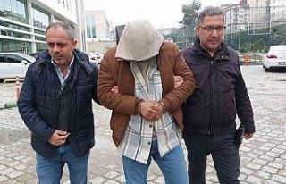 Depremzedenin bileziklerini çalan eski uzman çavuş...