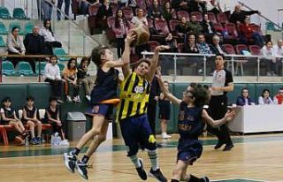Derince’de U 10 Erkekler Basketbol Ligi heyecanı...