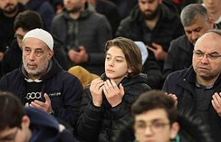 Diyanet İşleri Başkanı Erbaş imam hatipli gençlerle...