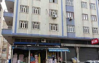 Diyarbakır’da esnaf ağır ve orta hasarlı binaların...