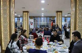 Diyarbakır’da şehit ve gazi ailelerine iftar verildi