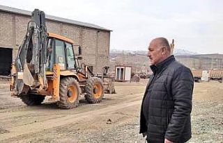 Doğanşehir’de esnaflar için konteyner çarşı...