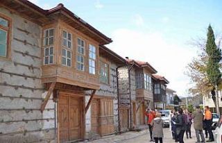 ’Düğmeli evleri’yle öne çıkan Ormana’da...