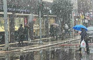 Düzce’de kar kalınlığı 30 santimetreye ulaştı