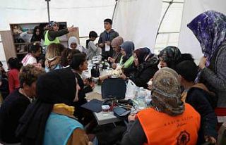 El sanatları atölyeleri depremzede kadınlar için...