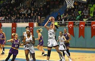 Elazığ takımları parkeye iniyor