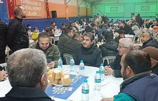 Esenler Belediyesi’nden depremzedelere iftar