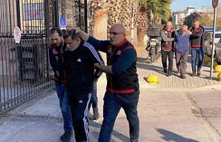 Eşini öldüren sanığa 3 suçtan ceza talebi