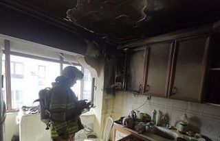 Eski başhekimin evinde aspiratörden yangın çıktı