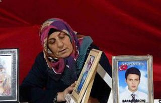 Evlat nöbetindeki anneden oğluna çağrı: “Oğlum,...
