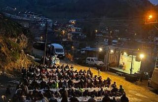 Eyüpsultan Belediyesi deprem bölgesinde gönül...