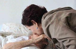 Fatma Girik’in annesi 99 yaşında vefat etti