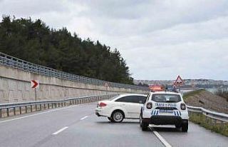 Fırtına kazaya yol açtı: 2 yaralı