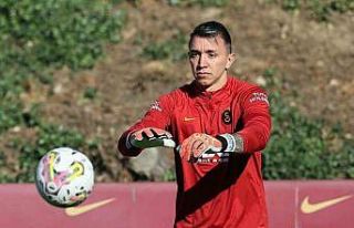 Galatasaray, Karabağ maçı hazırlıklarını tamamladı