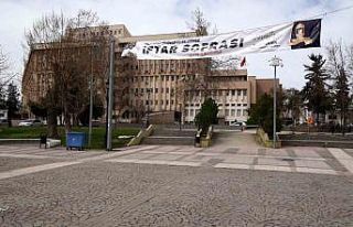 Gaziantep Büyükşehir, geleneksel iftar sofralarını...