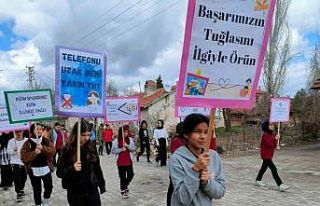 Gediz Gölcük Ortaokulunda ’Harezmi Eğitim Modeli’...