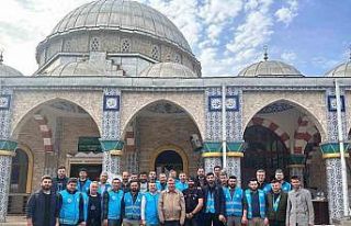 Gediz Müftülüğü ekipleri deprem bölgesindeki...