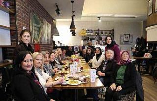 Glütensiz mutfak atölyesinin geliri depremzedelere...