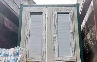 Gölcüklü hayırseverler deprem bölgesine portatif...