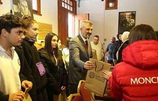 Gölcük’te kitap tutkunları ödüllendirildi