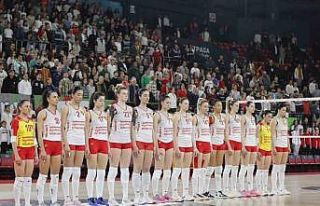 Göztepe Voleybol, liderlik takibini sürdürüyor