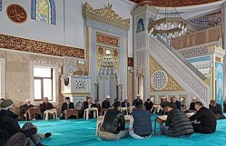 Hakkari’de mukabele geleneği sürüyor