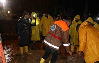 Haliliye’de sel nöbeti tuttular