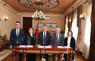 Hayırseverlerin eğitime desteği devam ediyor