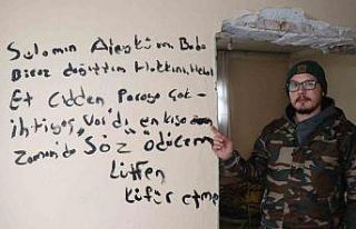 Hırsızlık yaptıkları evin duvarına ‘hakkını...