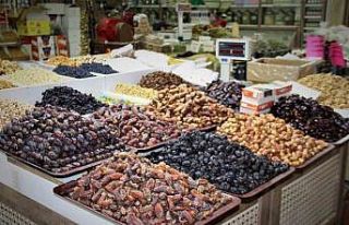 Hurmalar tezgahtaki yerini aldı